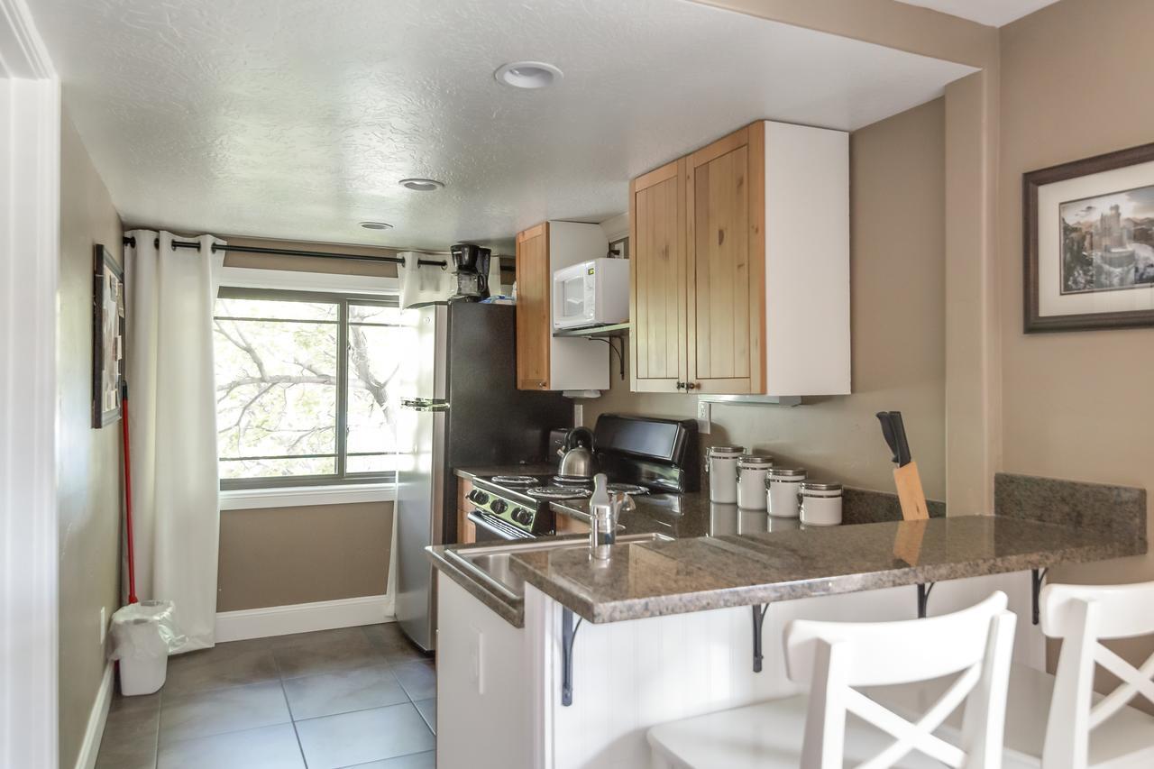 Aspenwood Manor Aparthotel Provo Luaran gambar
